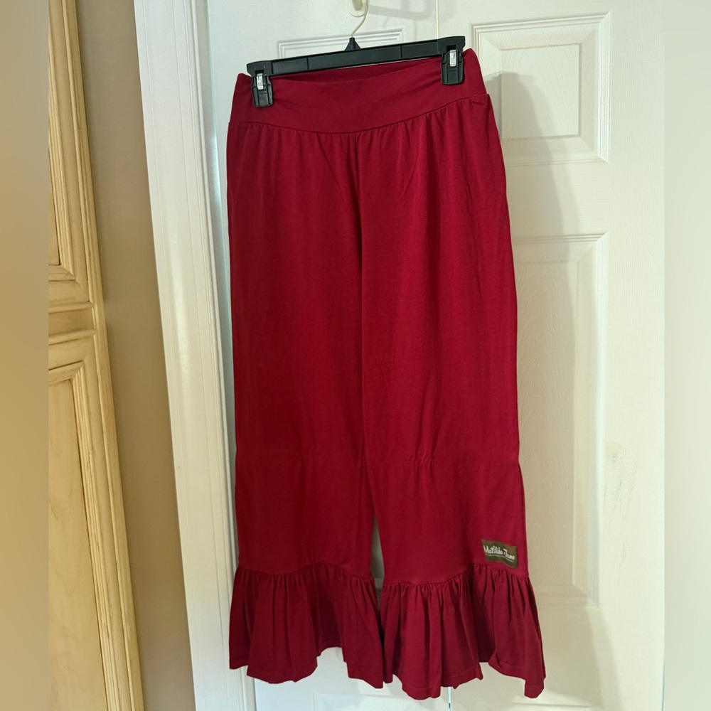 Matilda Jane. Red Ruffled Bottoms. Med. Euc.